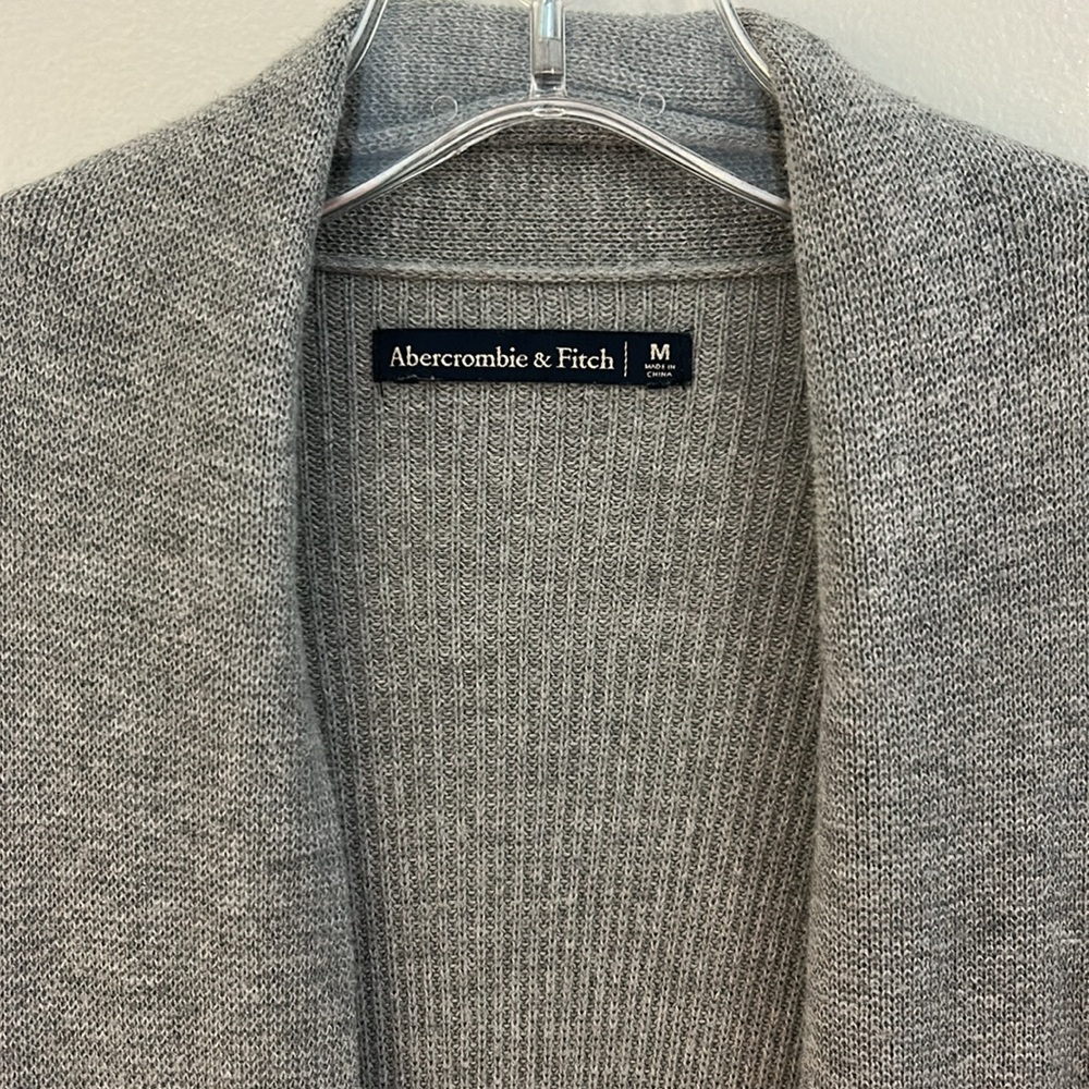 Abercrombie and fitch ribbed High Low Dolman Open Cardigan. Size Med. Light Gray - Picture 2 of 10